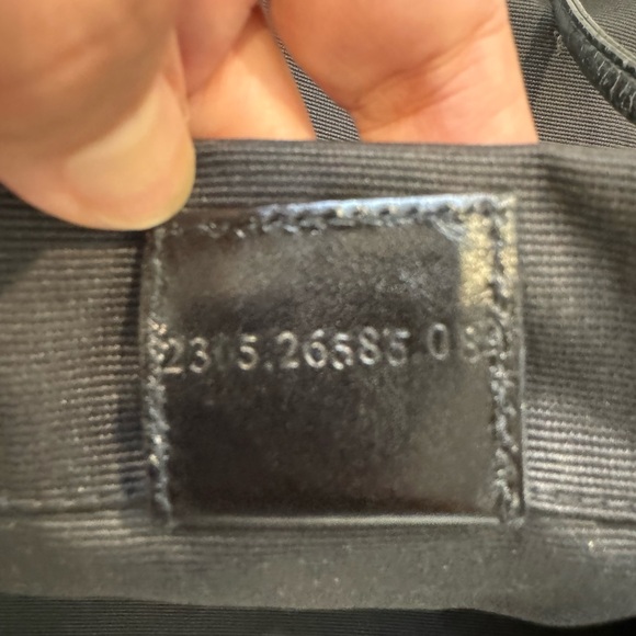 Authentic Fendi shoulder bag with pouch - Picture 12 of 16